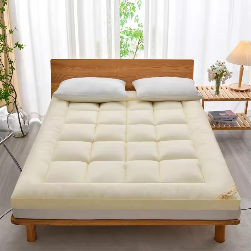 Soft Fluffy Mattress Pad – Queen & King Size, All-Season Comfort - Image 9